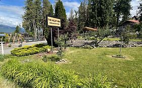 The Valley View Cabins And Event Center